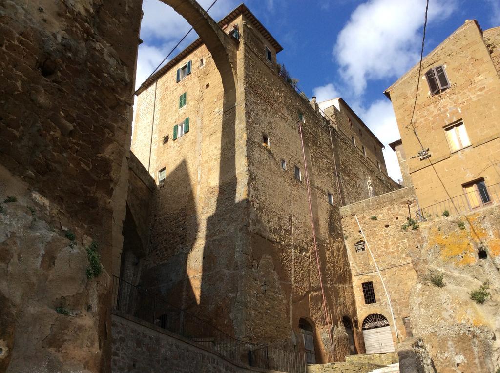 Appartamento Palazzo Sadun Pitigliano Bagian luar foto