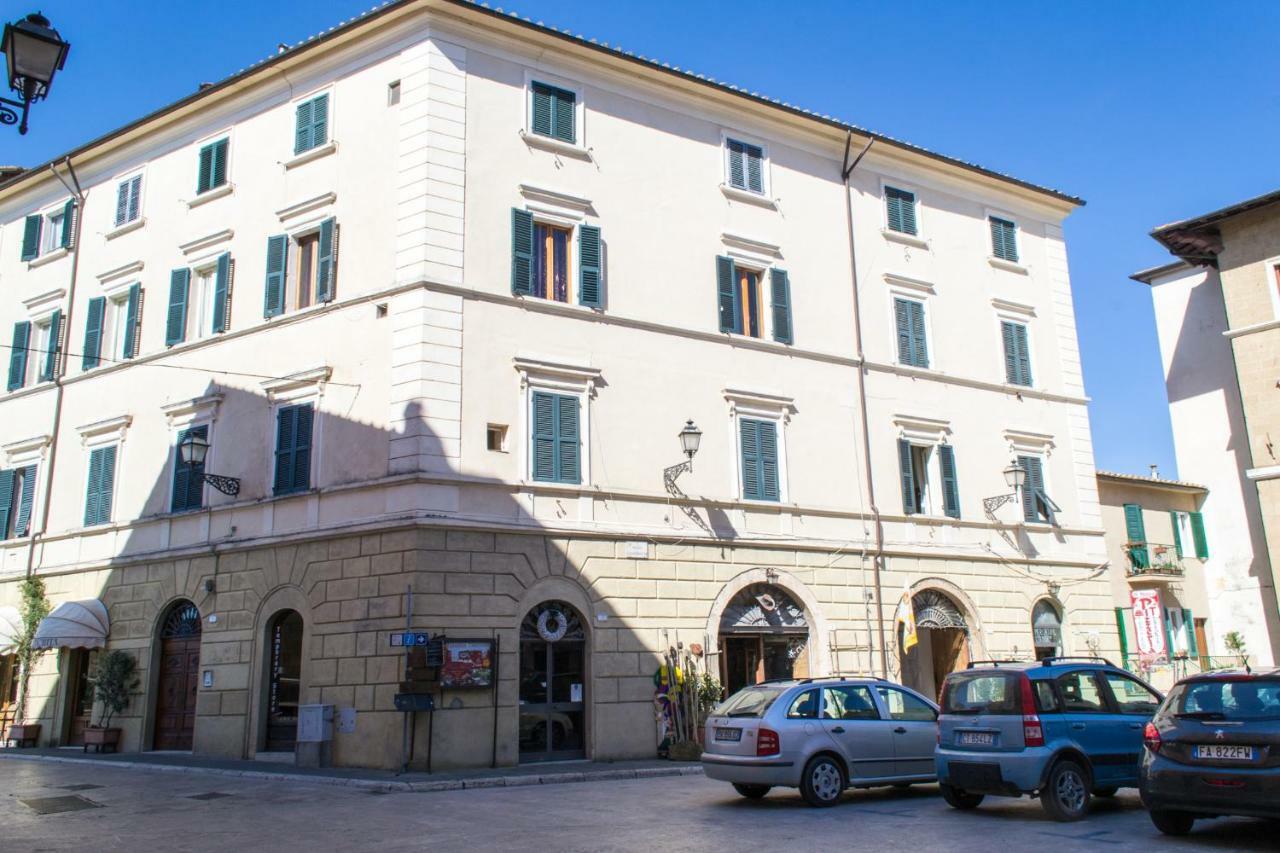 Appartamento Palazzo Sadun Pitigliano Bagian luar foto