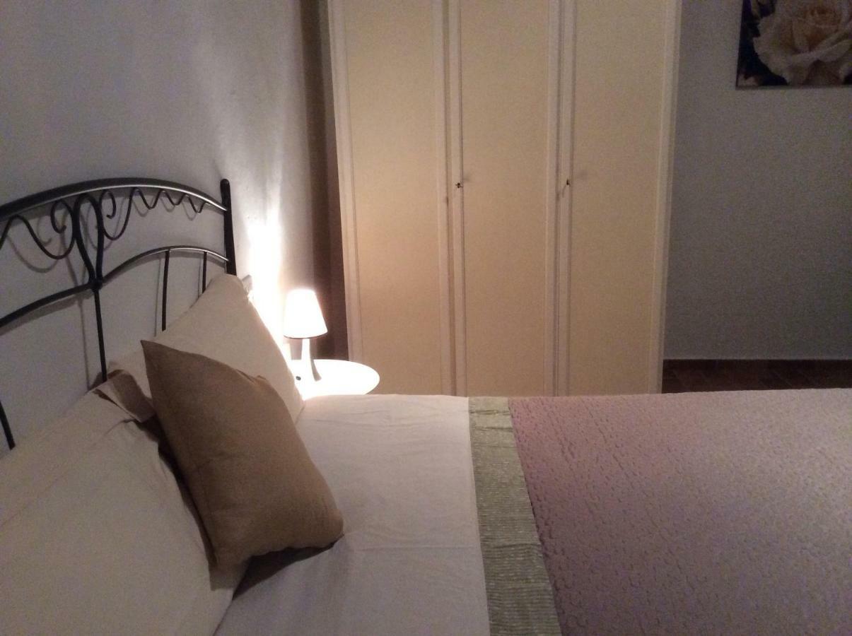 Appartamento Palazzo Sadun Pitigliano Bagian luar foto